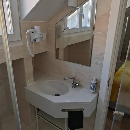 Correio Velho Suites Iii Gasthof Lissabon